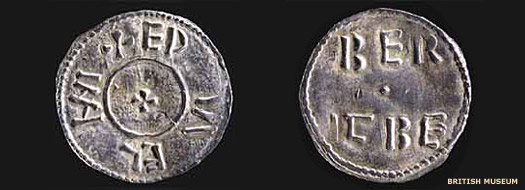 Two sides of a coin issued by Guthrum